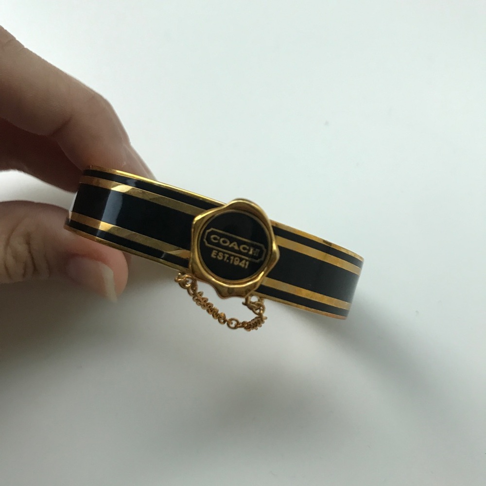 Coach Bracelet in black and gold hardware - Picture 3 of 7